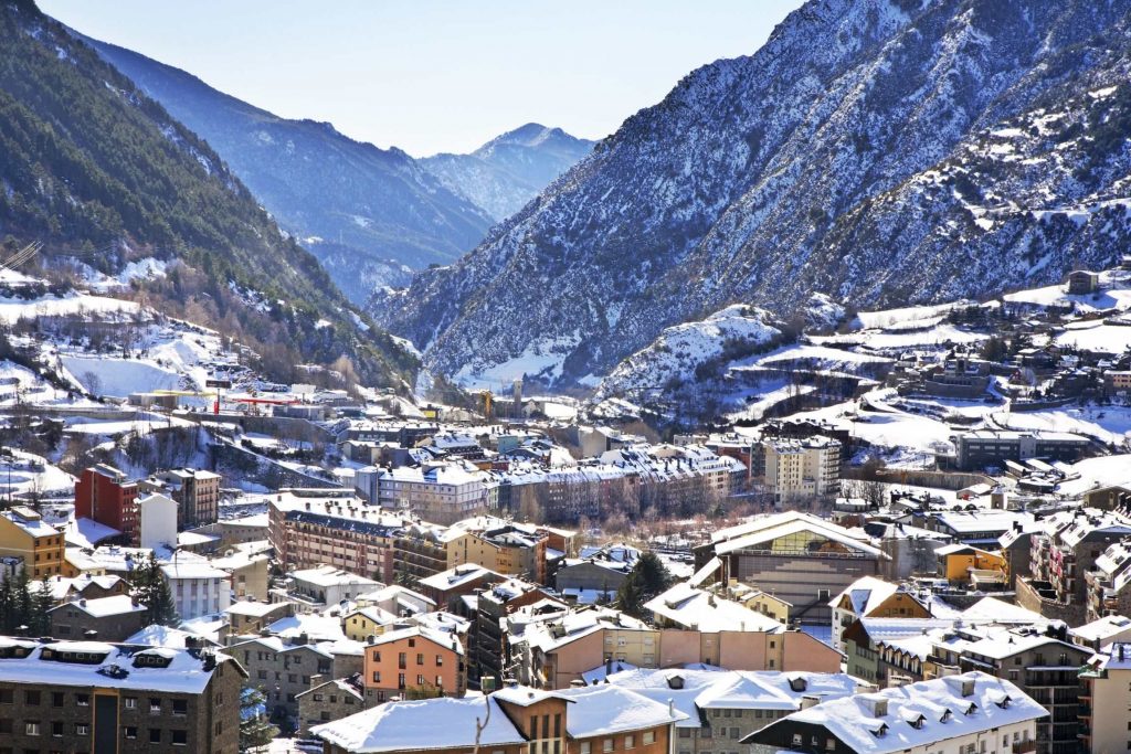 Pal Arinsal ski holiday in Andorra JWT Sports Travel tours