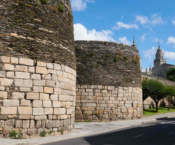 Lugo-Roman-Wall-Camino-Primitivo route-Camino-de-Santiago-tours-JWT-travel
