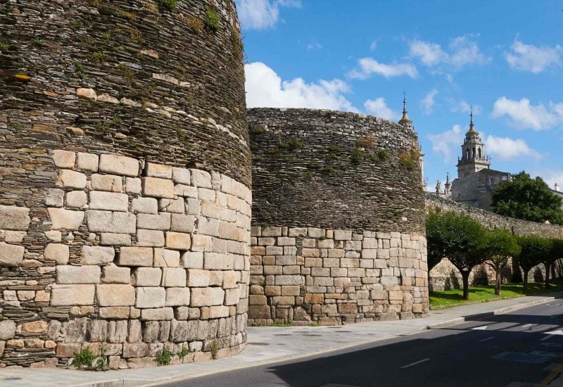 Lugo-Roman-Wall-Camino-Primitivo route-Camino-de-Santiago-tours-JWT-travel