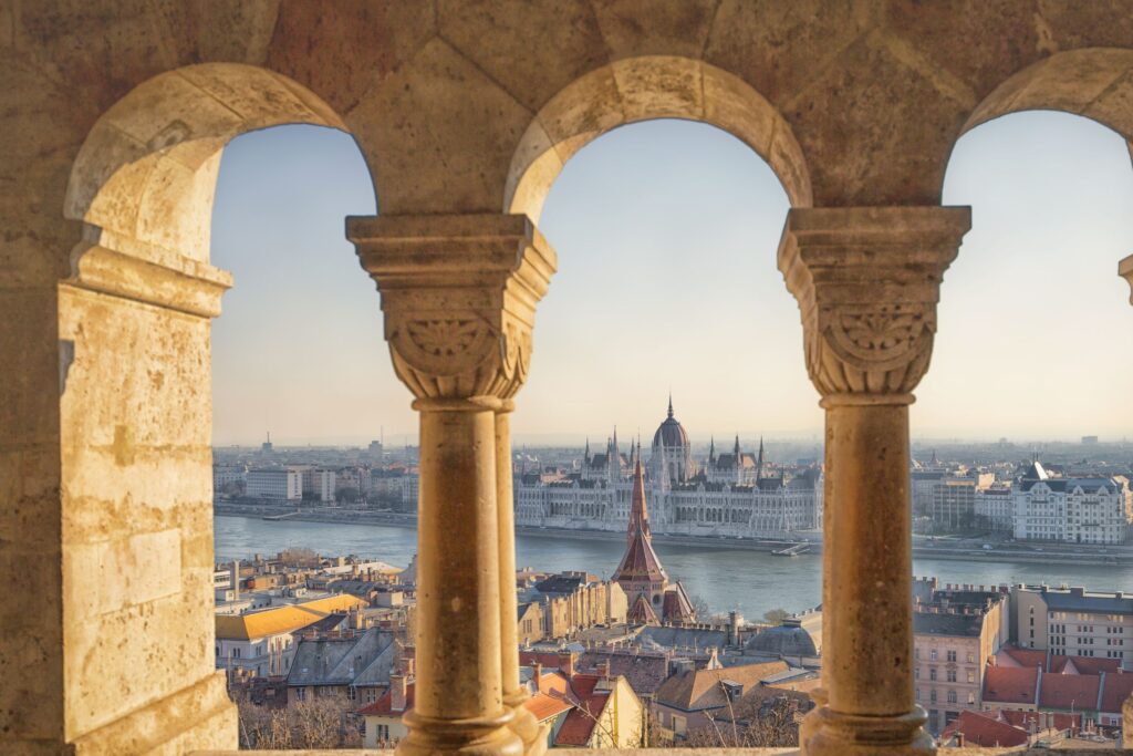 APT cruises - Delightful Danube River Cruise from Nuremberg - APT IMAGE - JWT CRUISES (2)