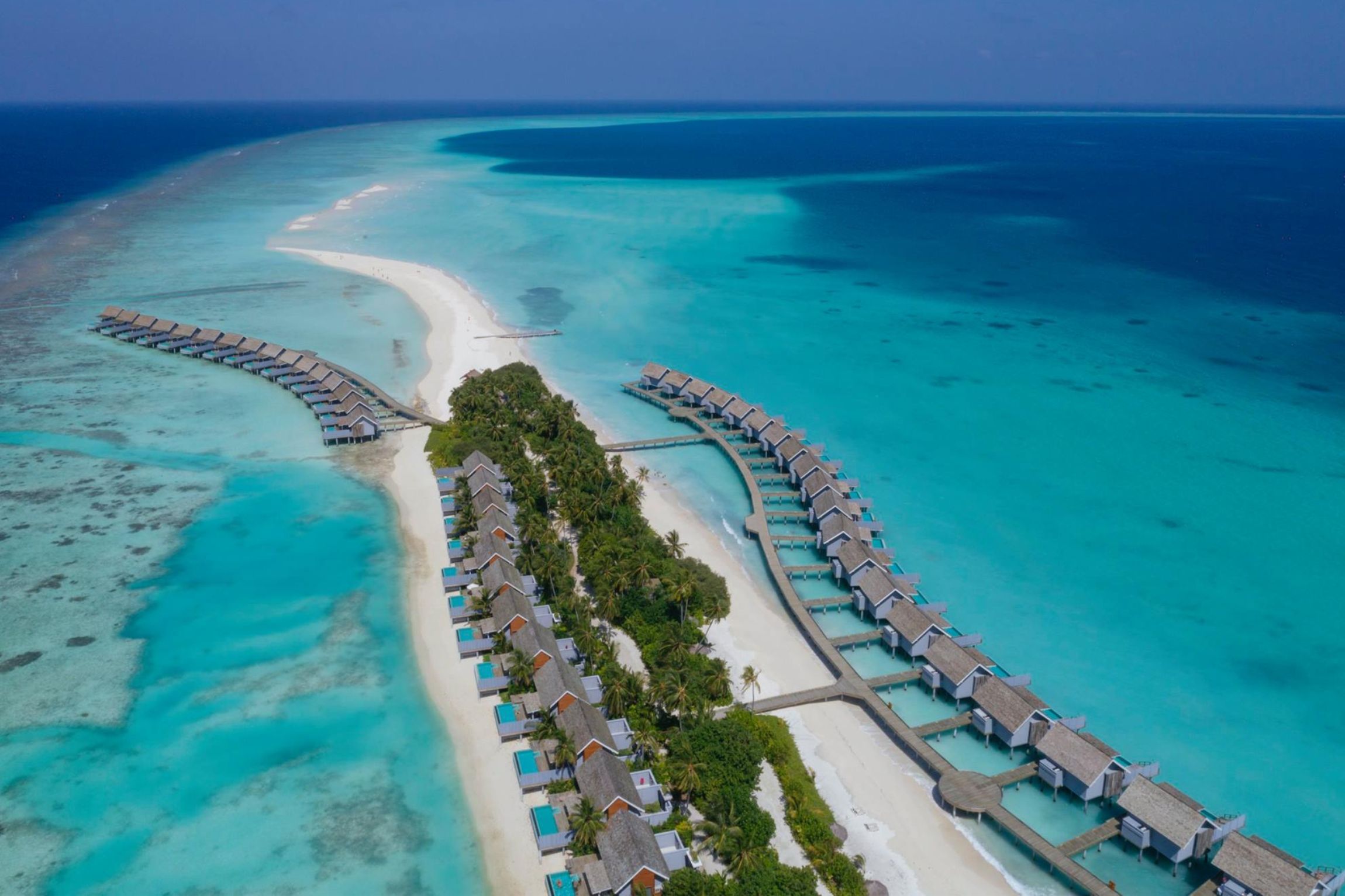 Maldives Luxury Holiday Kuramathi Deluxe Water Villa JWT Travel