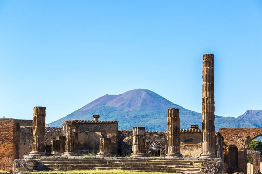 Vesuvius Pompeii school trip JWT Travel Schools