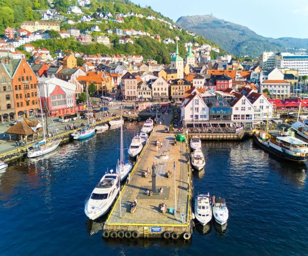 Escorted Tour to Norway - Bergen - JWT Travel
