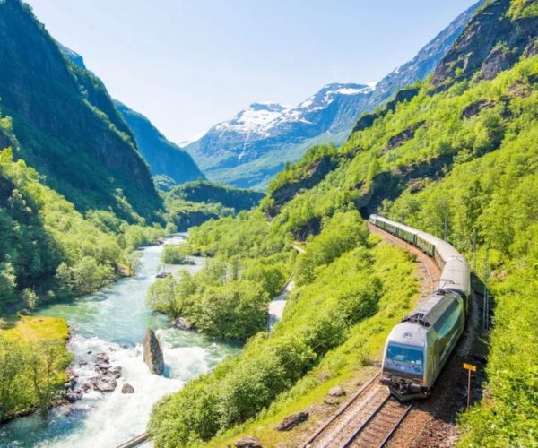 Escorted Tour to Norway - The Flåm Railway experience - JWT Travel