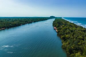 Costa Rica Tall Ship Cruise & Escorted Tour - Tortuguero - JWT Travel