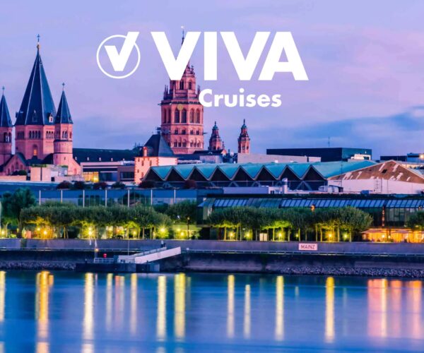 VIVA-CRUISES-Christmas-Market-Spree-River-Cruise-JWT-Travel-cruise-holidays.jpg