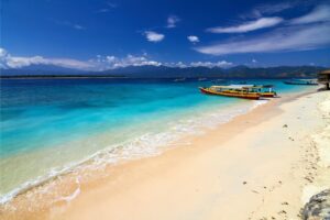 UNIWORLD -Bali, Singapore & Indonesia Expedition - Bali - JWT Travel - JWT Cruises