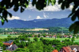 UNIWORLD - Scenic Rhine, Paris & the Swiss Alps River Cruise - Breisach - JWT Cruises - JWT Travel
