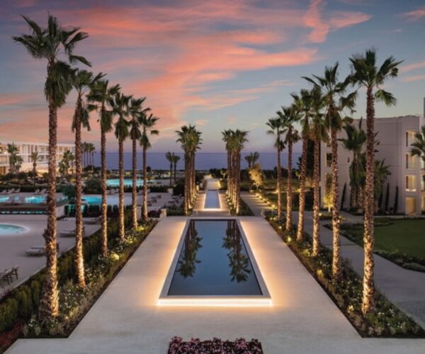 IKOS Andalusia Marbella - Palm Lake - JWT Travel
