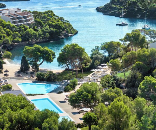 IKOS Porto Petro Mallorca - Beach Club Area - JWT Travel